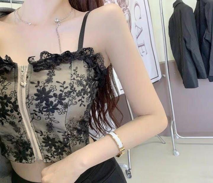 توب دانتيل بسحاب من الامان