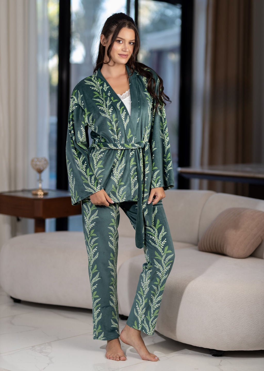 بيجامه بالروب تي شيرت حماله