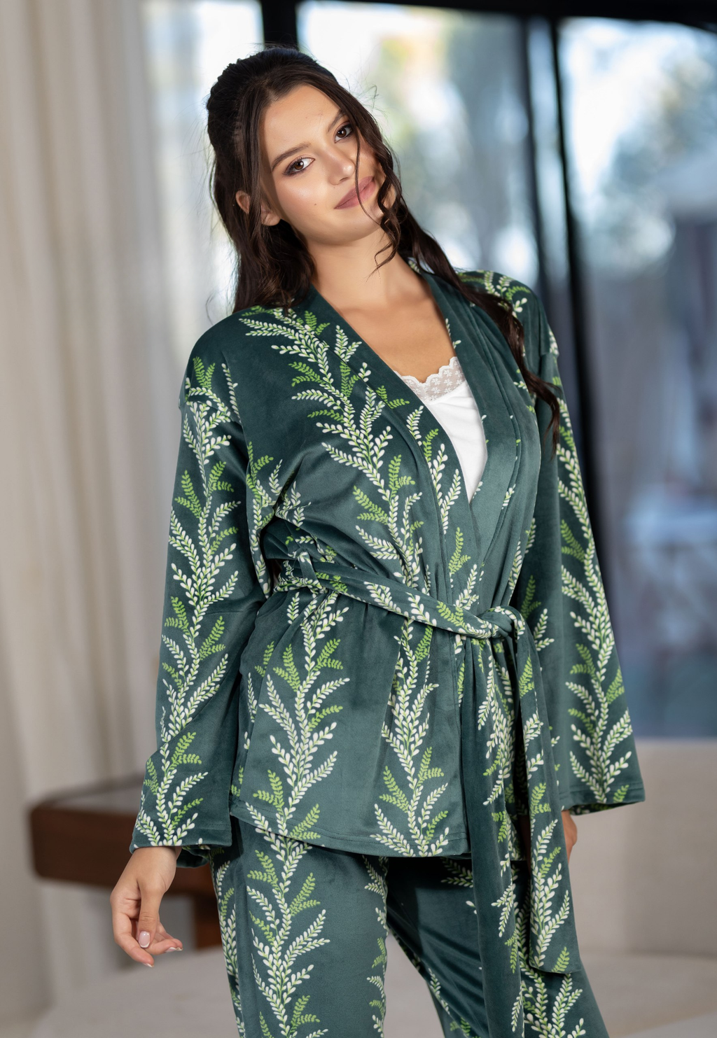 بيجامه بالروب تي شيرت حماله