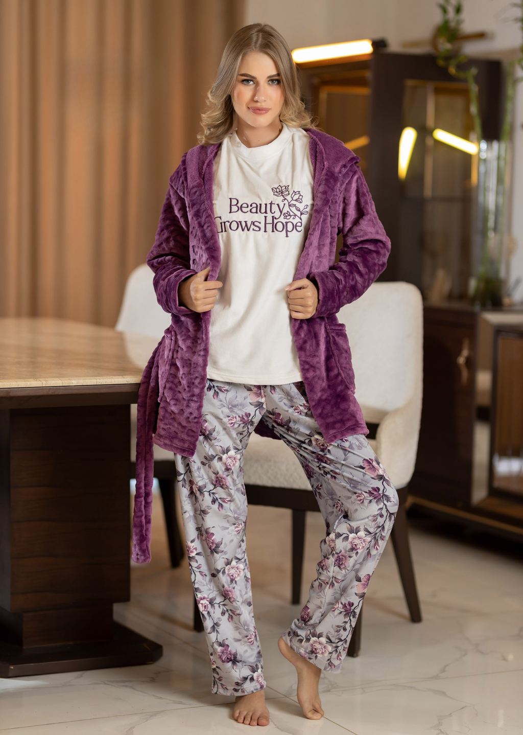 بيجامه بالروب 3 قطع